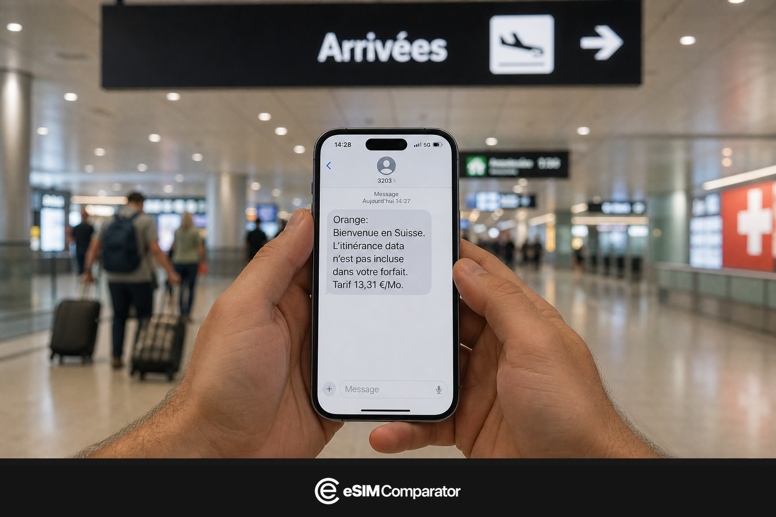 Alerte d’itinérance sur un smartphone à l’arrivée en Suisse, barre logo eSIM Comparator